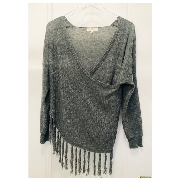ENTRO Crossover Fringe Sweater Grey Small - Picture 4 of 11